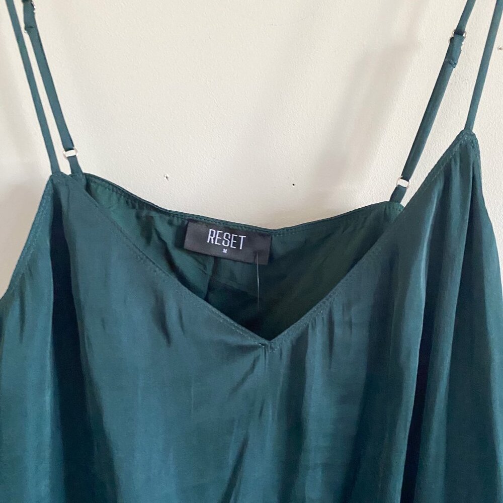 RESET by Jane Deep Green Silky Cropped Tank Top – Adjustable Straps, Size M - Picture 5 of 5